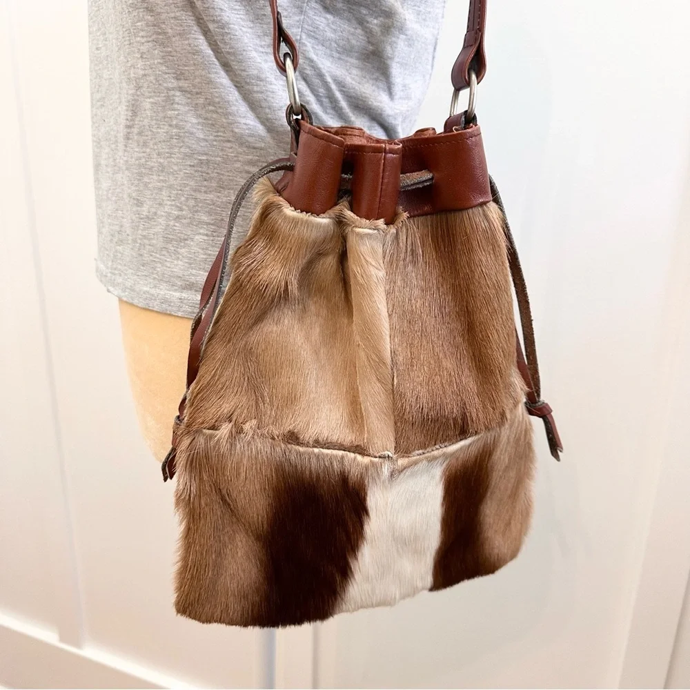 Vintage Cowhide Drawstring Leather Purse Shoulder Bag Brown Tan White Silk Lined - Picture 12 of 16